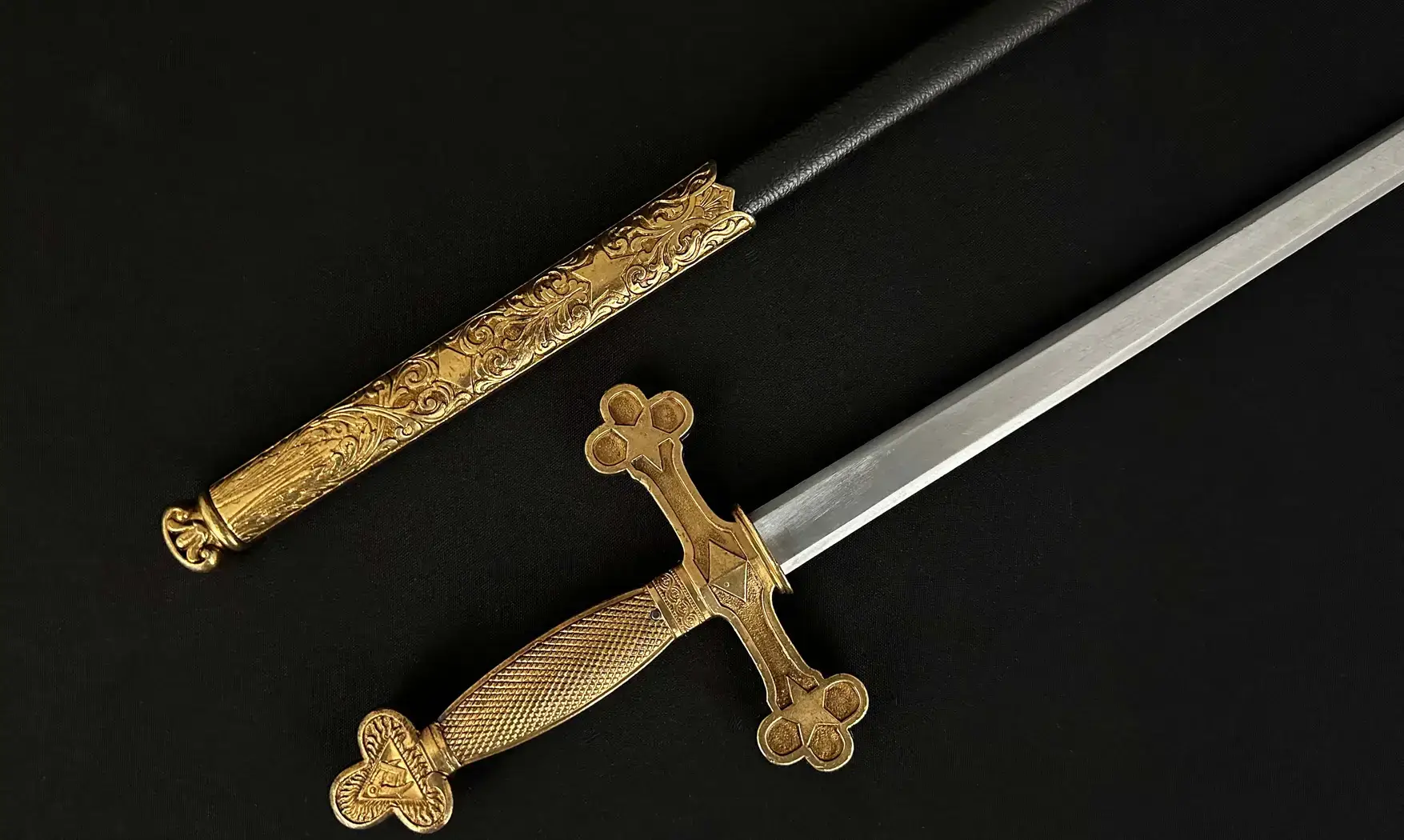 Épée maçonnique noire